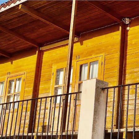 Camping Fuente De Piedra Ngoại thất bức ảnh