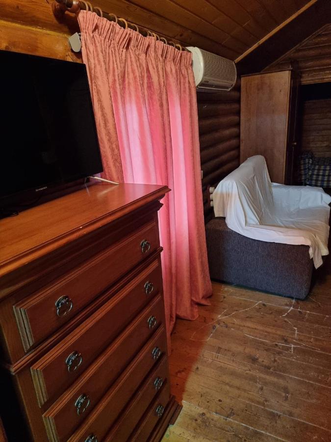 Camping Fuente De Piedra Ngoại thất bức ảnh