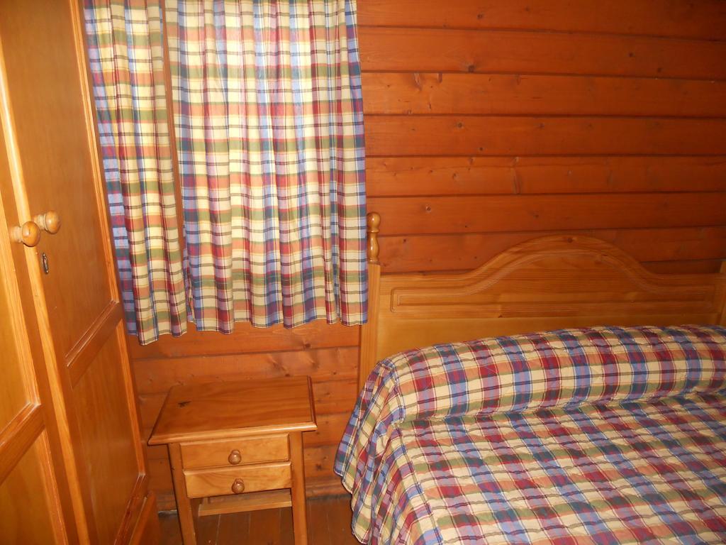 Camping Fuente De Piedra Ngoại thất bức ảnh
