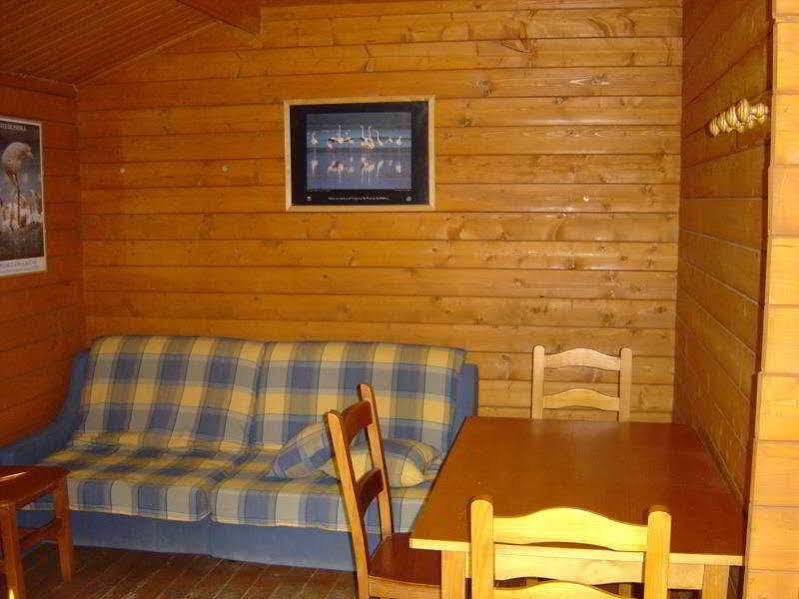 Camping Fuente De Piedra Ngoại thất bức ảnh